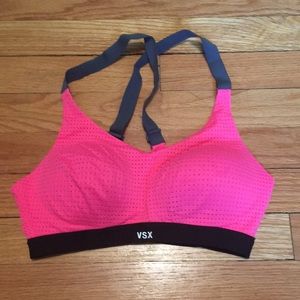 Victoria’s Secret Sports Bra 32C